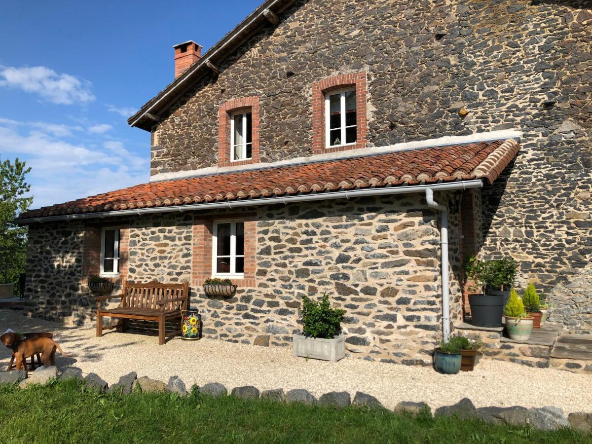 Bed and Breakfast Le Cerisier Saint-Barbant Экстерьер фото